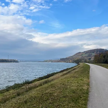 Kervanhof An Der Donau